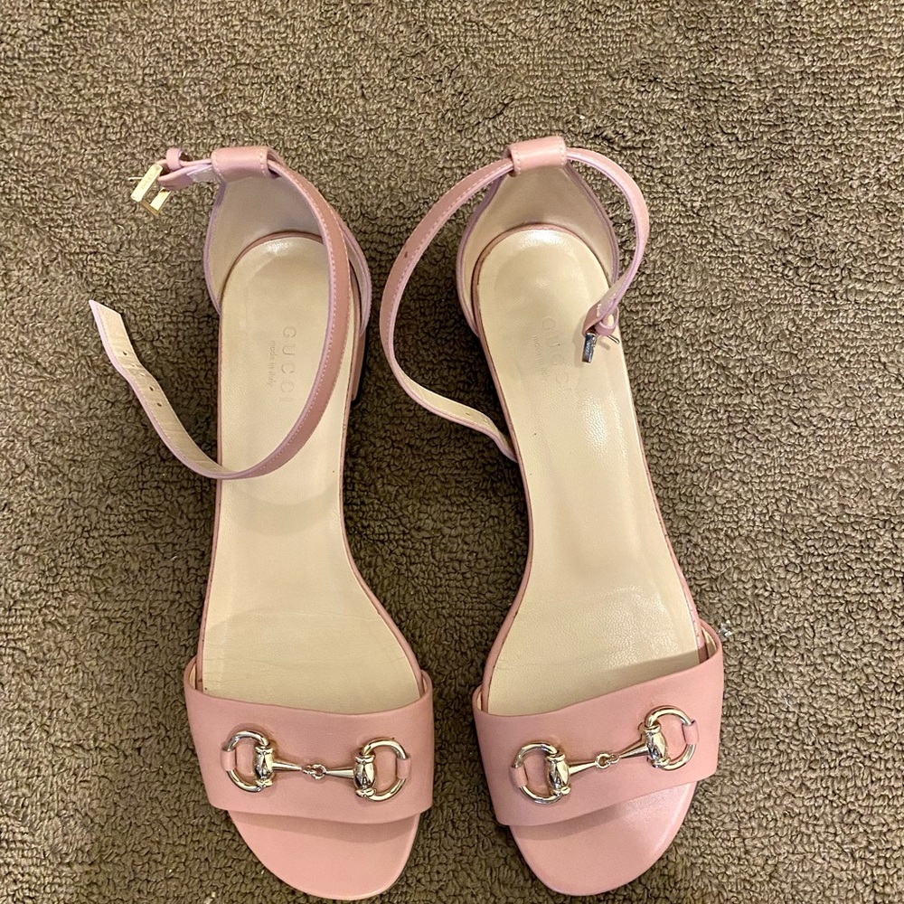 Gucci sandals 38.5